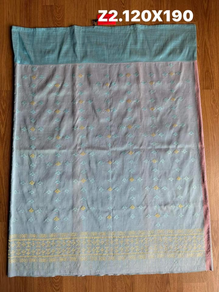 ซิ่น ผ้าซิ่นอัญญานาง ไหมบ้านทอมือ สีธรรมชาติ ขนาด 120x190ซม ลายบัวสวรรค์ พื้นสีฟ้า รหัส N9-SIL0530663