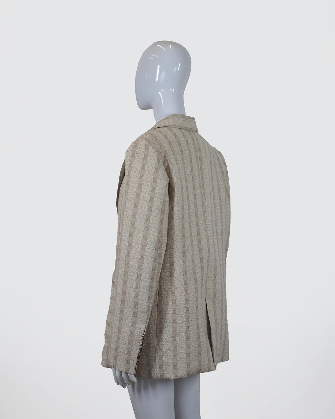 แบบตัด สูทชายblazer over size ผ้าไหม chobmai x JHN รหัส SCT-51-0323671558