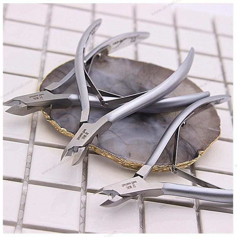 กรรไกรตัดหนัง ตัดเล็บขบ กรรไกรตัดหนังสแตนเลส NGHIA แบรนด์คุณภาพ ของแท้100%