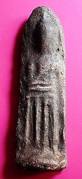 พระร่วงยืน เนื้อดิน ลป.ยิ้ม วัดเจ้าเจ็ด อยุธยา