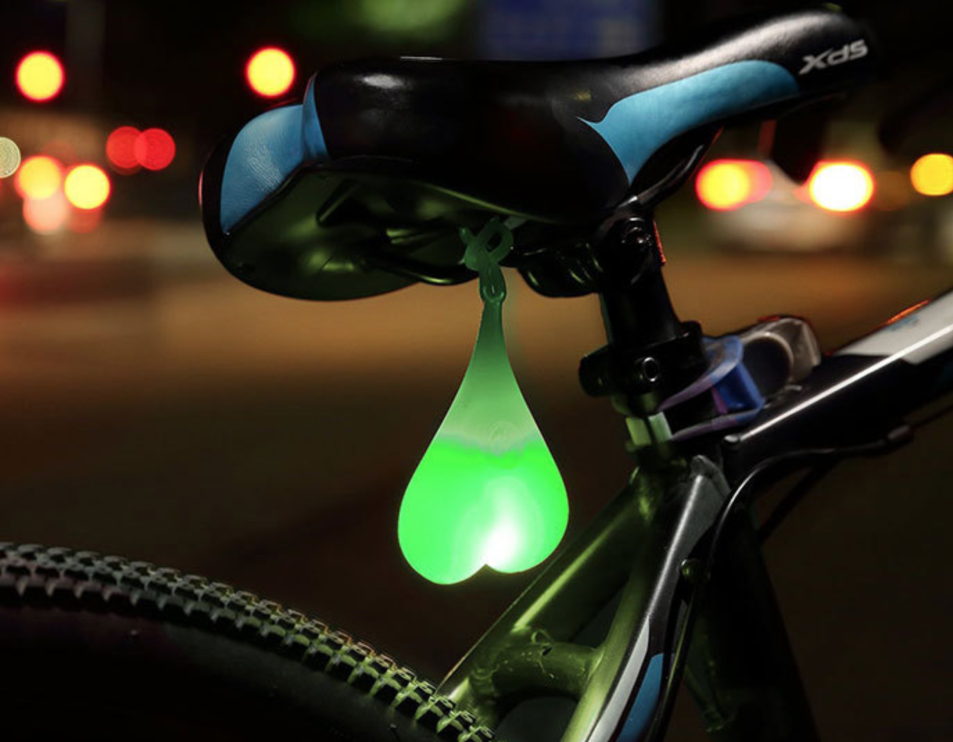 ไฟท้าย จักรยาน - ทรงหัวใจ