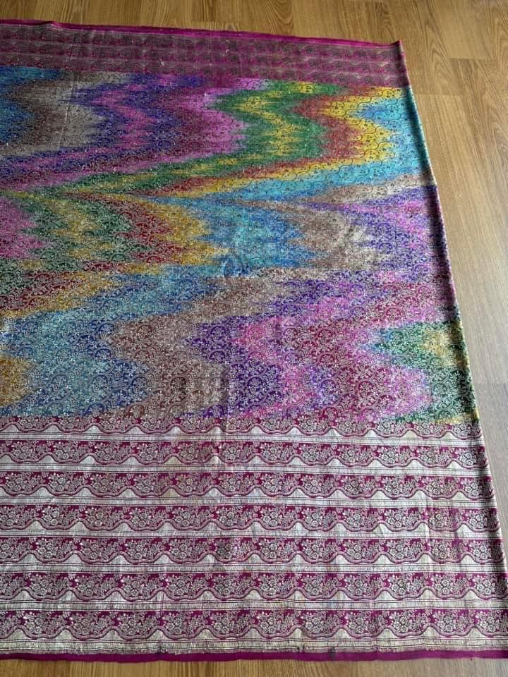 ซิ่น ผ้าปาโตล่า เส้นยืนไหมแท้ ขนาด 114x220ซม. สีคละสี รหัส N9-SIL-GN2