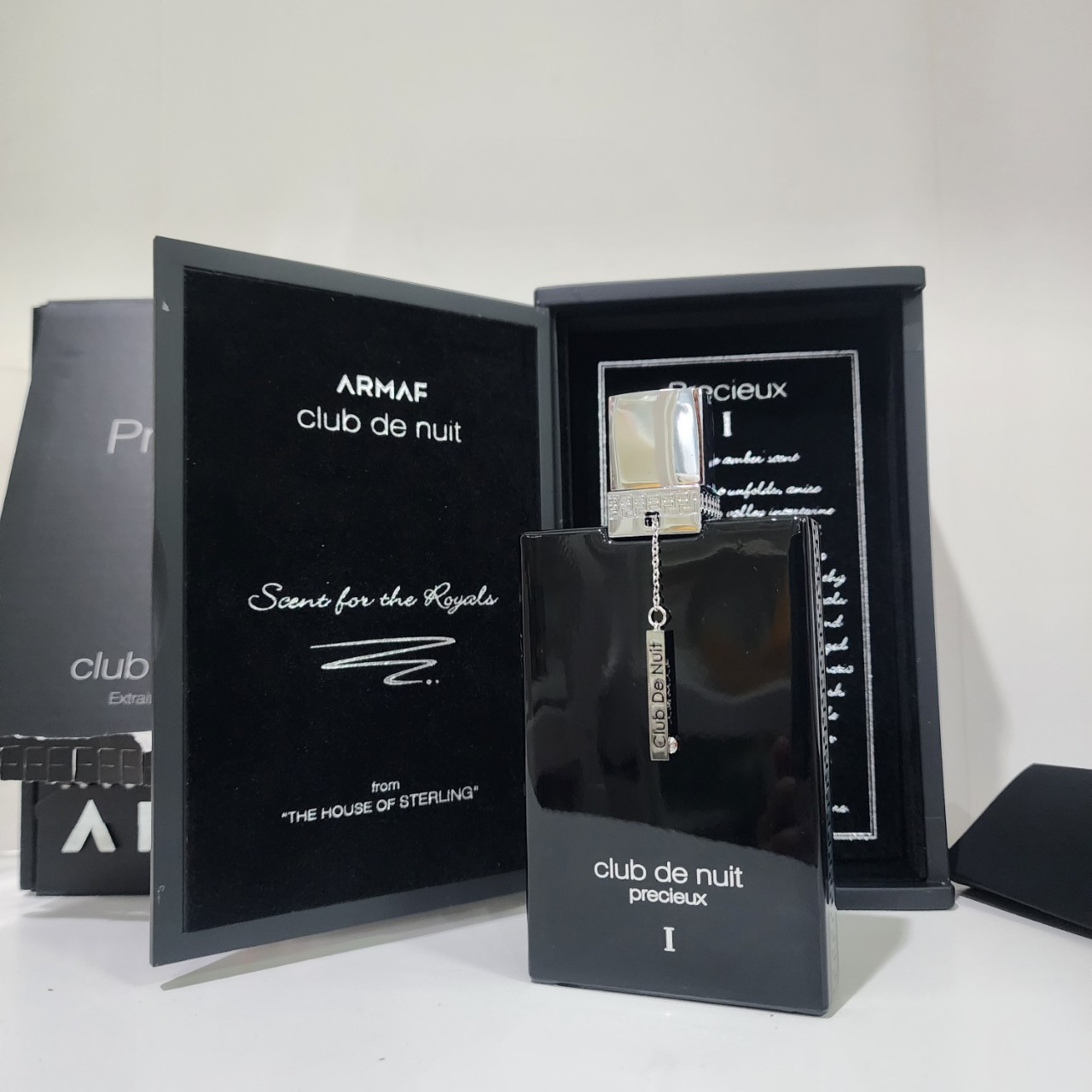 น้ำหอมแท้ Armaf Club de Nuit Precieux I for Men 55ml กล่องซีล กล่องอาจจะไม่สวย กลิ่นนี้เค้าว่าคล้าย Creed Aventus Absolu มากจ้า
