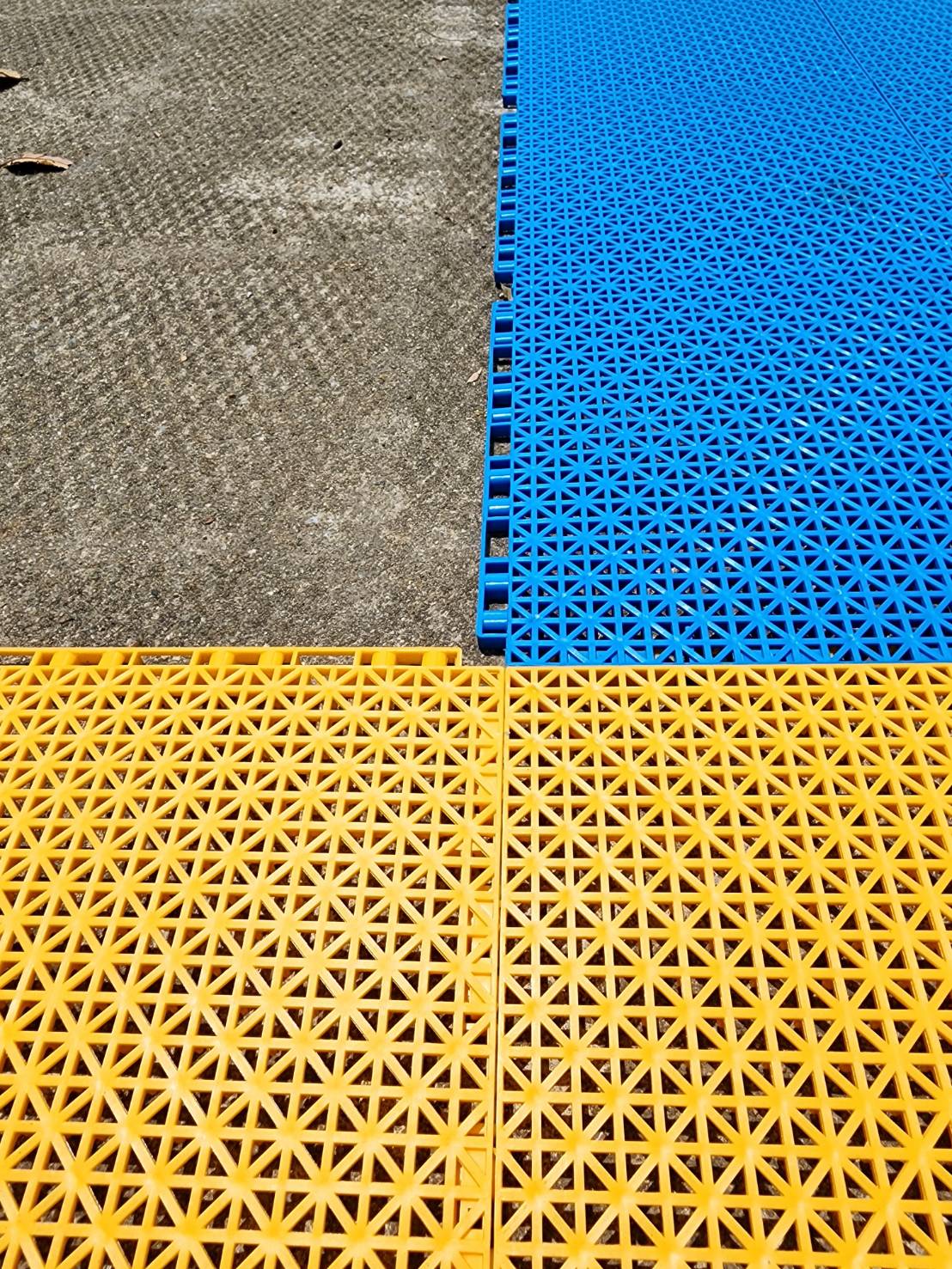 พื้นสนามบาส ไวนิลpvc ใช้ในร่ม รับแรงกระแทกได้ดี