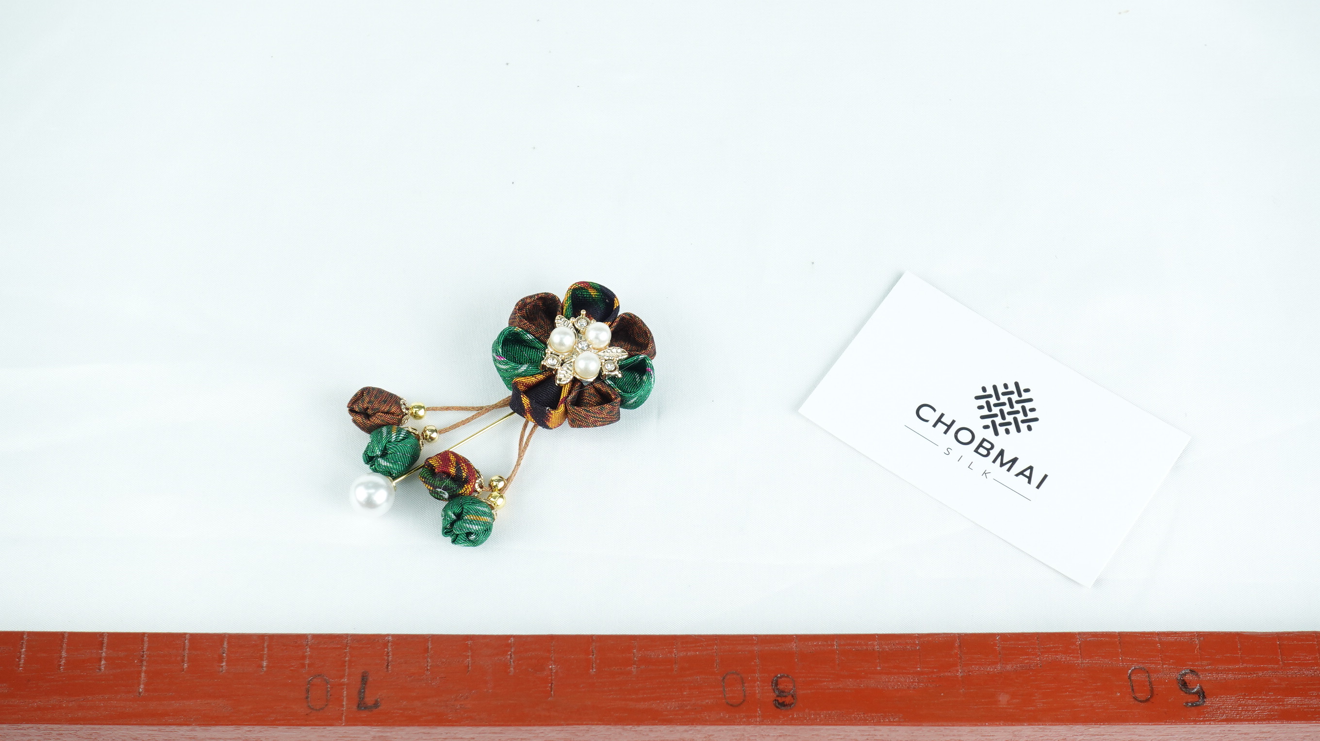 เข็มกลัดดอกมะลิ พวงระย้า ผ้าไหมแท้ (กลัดหน้าอก) GF-ME-070268