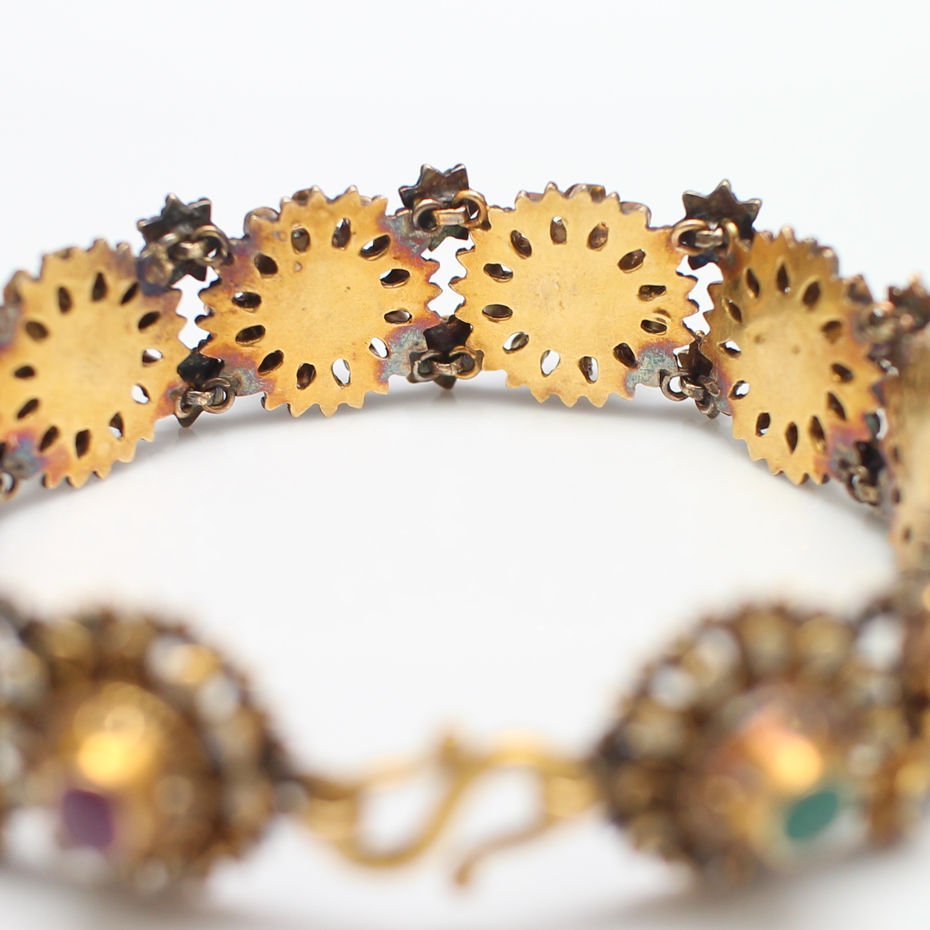 BL25104 สร้อยข้อมือพลอยสามสี ทับทิม มรกต เพชรซีก ทองแท้ 90% นน.รวม 48.9 กรัม ยาว 19 ซม.