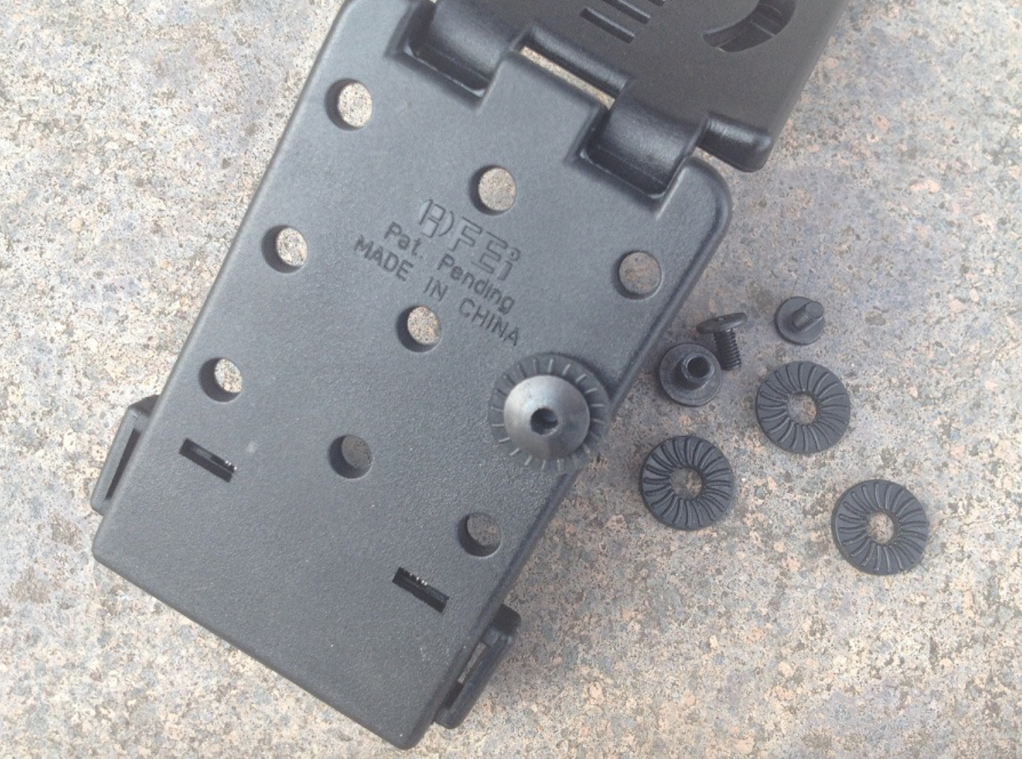 New Tec Lok (blade tech)- กริ๊ปล็อคเข็มขัด แบบกดปลดล็อค