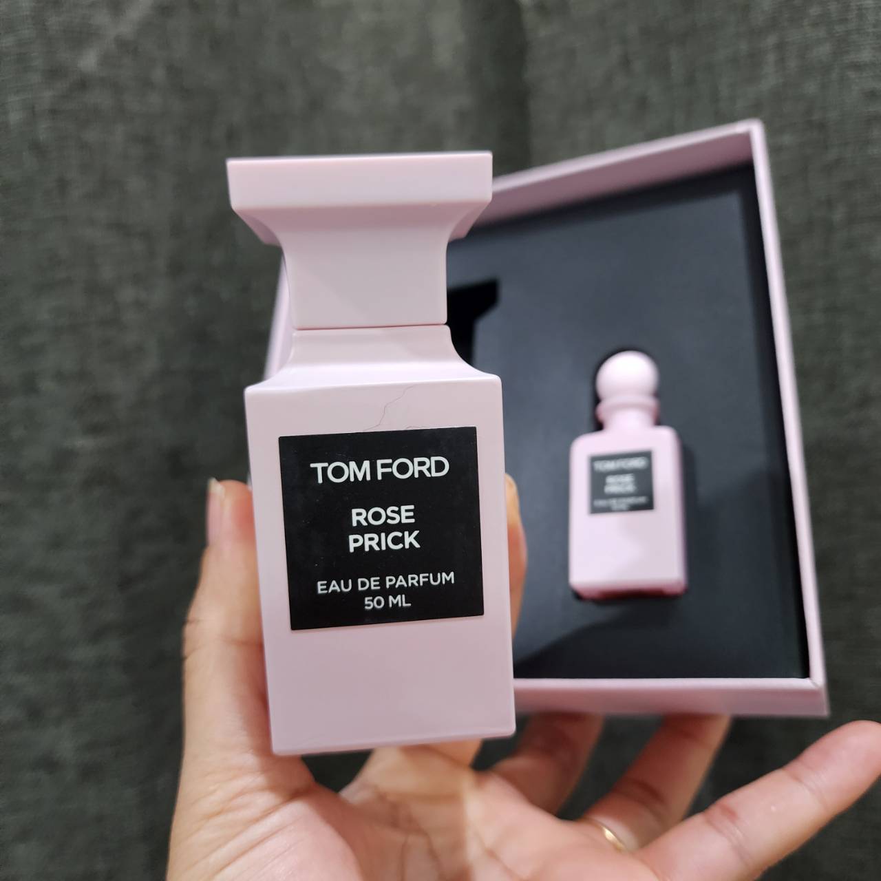น้ำหอมแท้ Tom Ford Rose Prick EDP 50ml แยกจาก SET ได้กล่อง SET ด้วยค่ะ