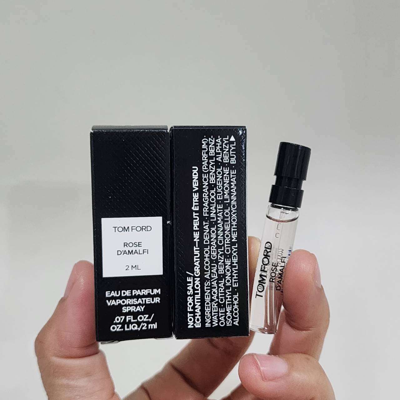 น้ำหอมไวออลหลอดทดลอง Tom Ford Rose D'Amalfi 2ml Spray Sample Vial แบบหลอดทดลอง น้ำหอมไวออลแบบหลอด