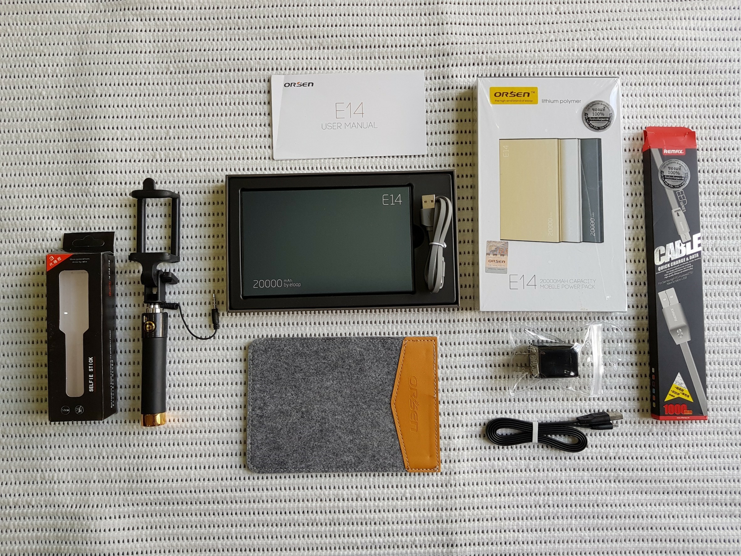 แบตเตอรี่สำรอง ELOOP รุ่น E19 ความจุ 18000 mAh + ถุงผ้า+สายชาร์ต+หัวชาร์ต