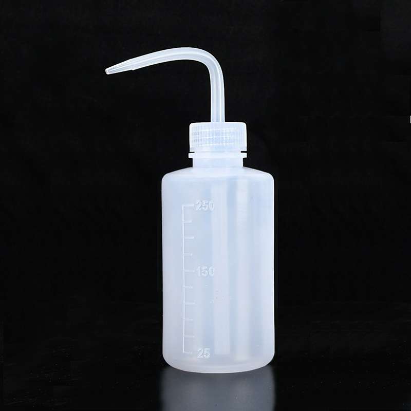 กระบอกรดน้ำ ปากแหลม ขวดฉีดน้ำกลั่น ขวดปฏิบัติการเคมี หยอดน้ำมัน ขนาดบรรจุ 250ml