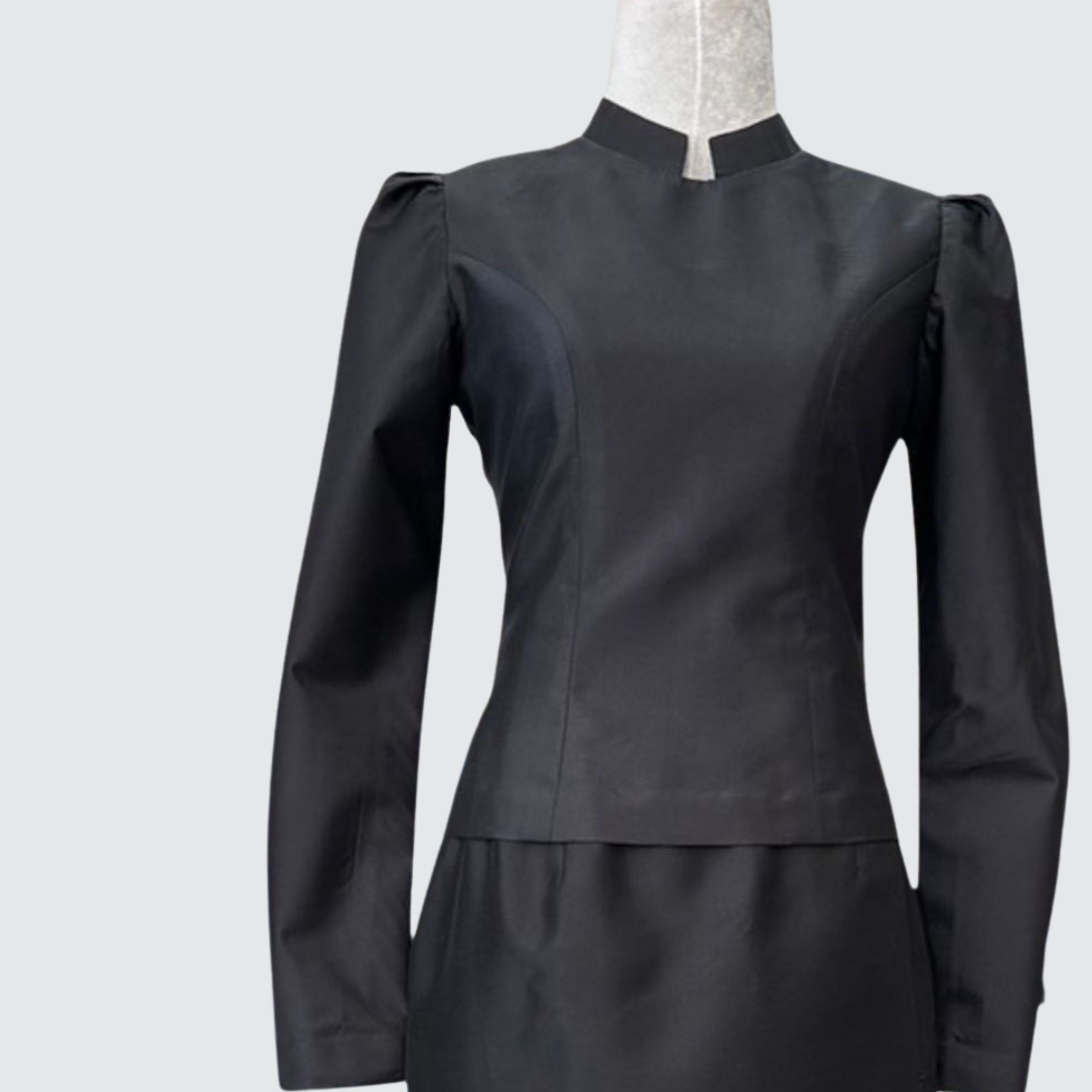 ชุดไทยจิตรลดาประยุกต์ เสื้อ+ผ้าถุงป้าย | ตัดเย็บตามรูปร่าง ผ้าไหมสีพื้น เนื้อเรียบ สีดำสนิท ไหมแท้ 100% | ส่งไซส์ได้