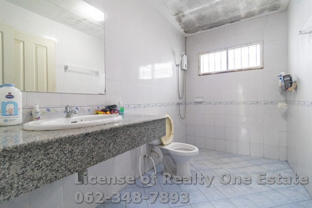 ขายบ้านเดี่ยว ม.โรยัลปาร์ควิลล์ สุวินทวงศ์ พร้อมเฟอร์นิเจอร์ไม้สักแท้ทั้งหลัง ราคาพร้อมโอน