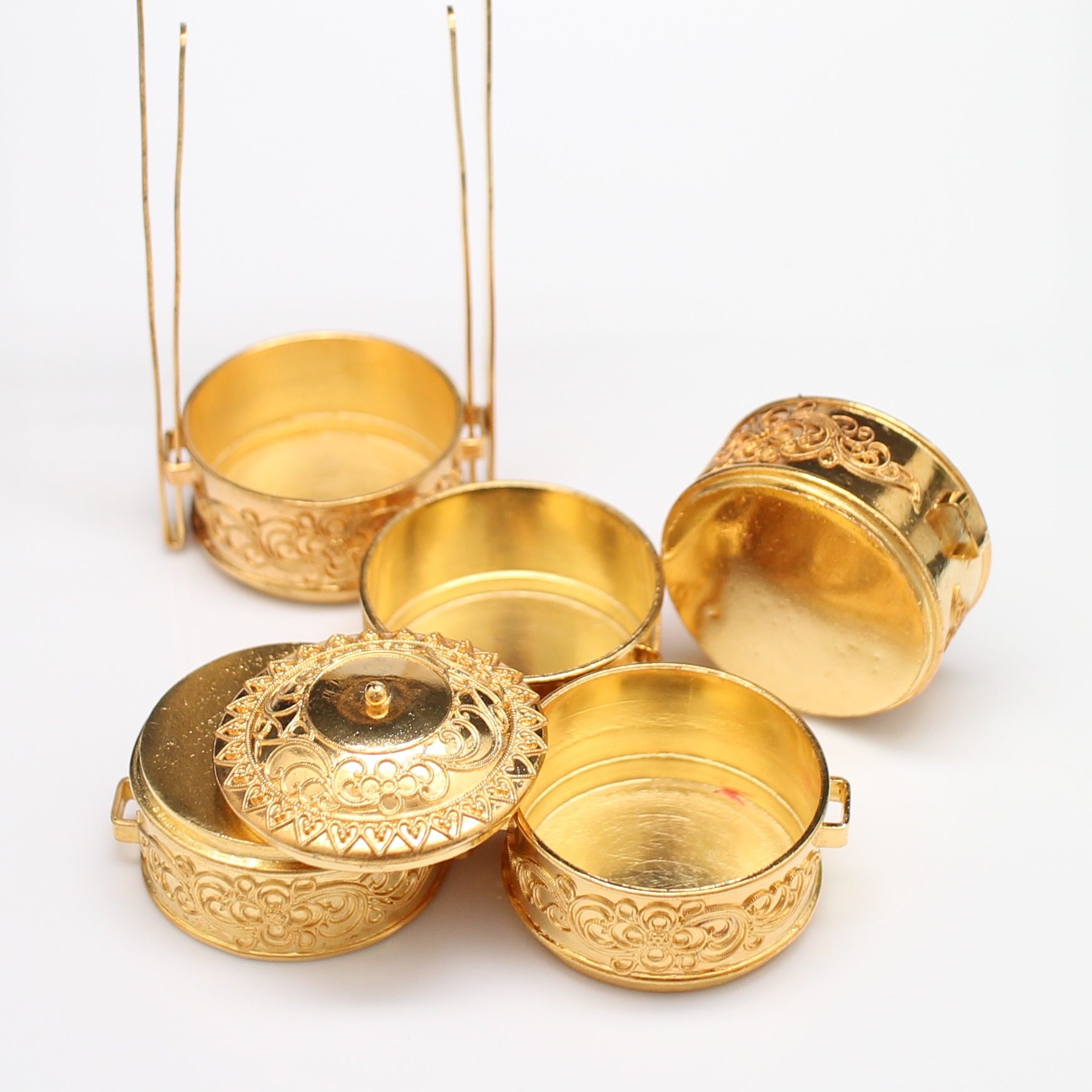 SI380 ปิ่นโตเถาใหญ่ 5 ชั้น เงินแท้ ชุบทอง นน. 154.9 กรัม