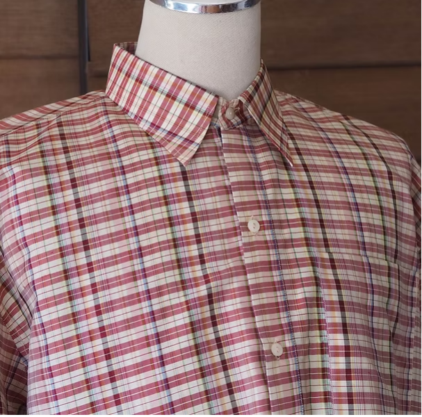 เสื้อเชิ้ตแขนยาว ผ้าไหมลายสก๊อต สีแดงสลับขาว รหัส DN-CT-SKU100854