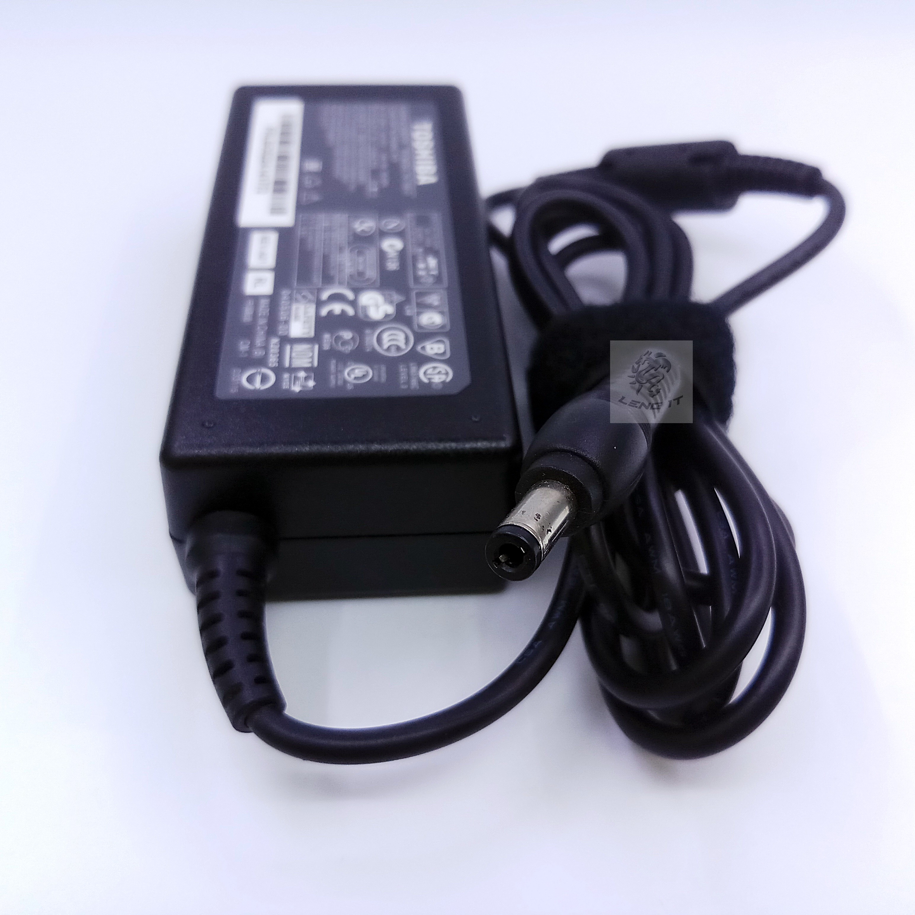 ADAPTER TOSHIBA 19V 3.42A 65W หัว 5.5*2.5MM (ของเทียบ OEM)