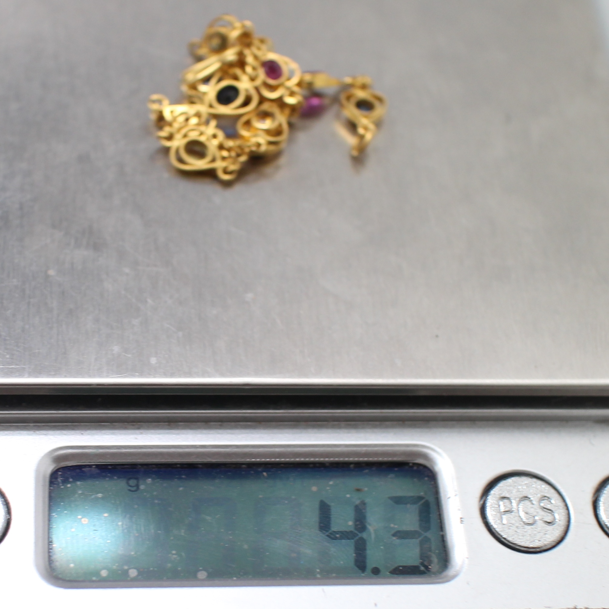 BL25020 สร้อยข้อมือพลอยหลากสี ทองแท้ 90% นน.รวม 4.3 กรัม ยาว 18 ซม.