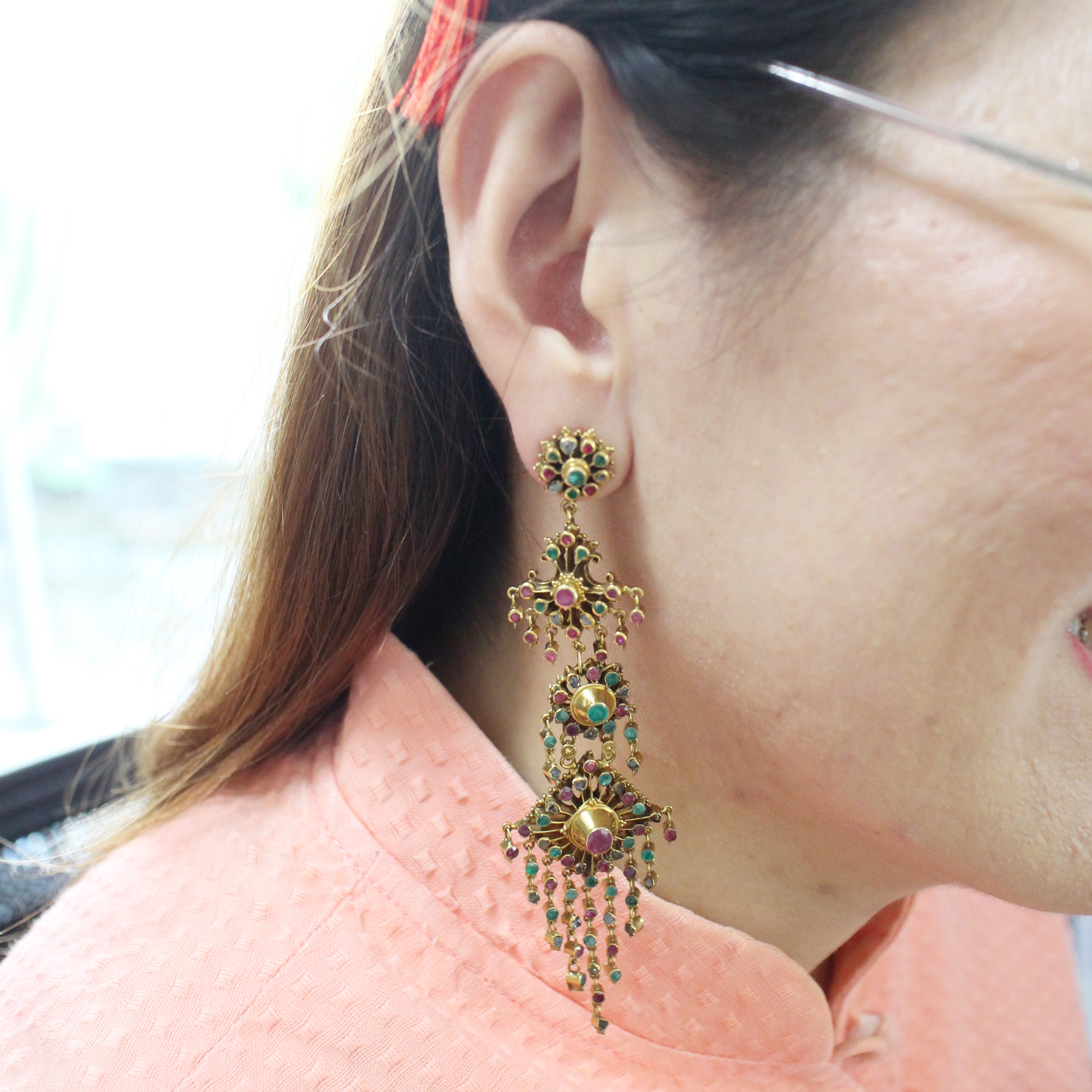 ER25358 ต่างหูระย้าสามสี ทับทิม มรกต เพชรซีก ทองแท้ 90% นน.รวม 39.5 กรัม คู่ใหญ่ งานเก่า สวย