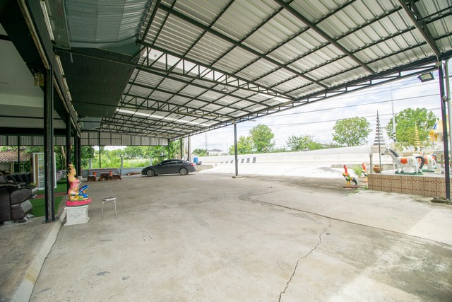 ขาย ที่ดิน พร้อม บ้าน โกดัง ติดถนนใหญ่ คลองควาย สามโคก ปทุมธานี