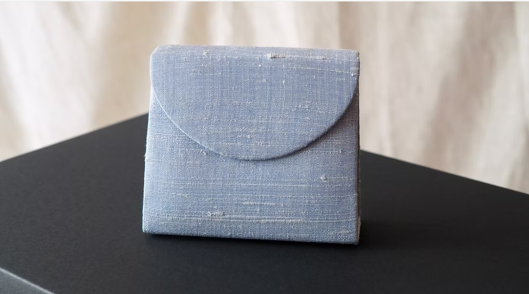 กระเป๋าใส่ของขนาดเล็ก ขนาด 3x9.5x8 cm.สีฟ้าเทา GL-CT-103414