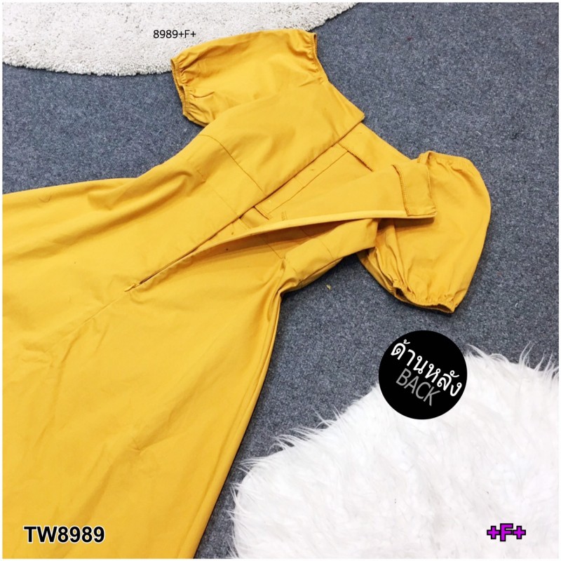 เดรสคอกว้างแต้งกระดุมหน้า TW8989