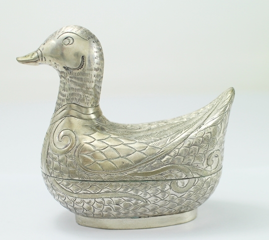 SI0082 ตลับเป็ดคู่ 2 ตัว เงินแท้ 92.5% นน. รวม 86.8 กรัม งานสวยสภาพดีค่ะ