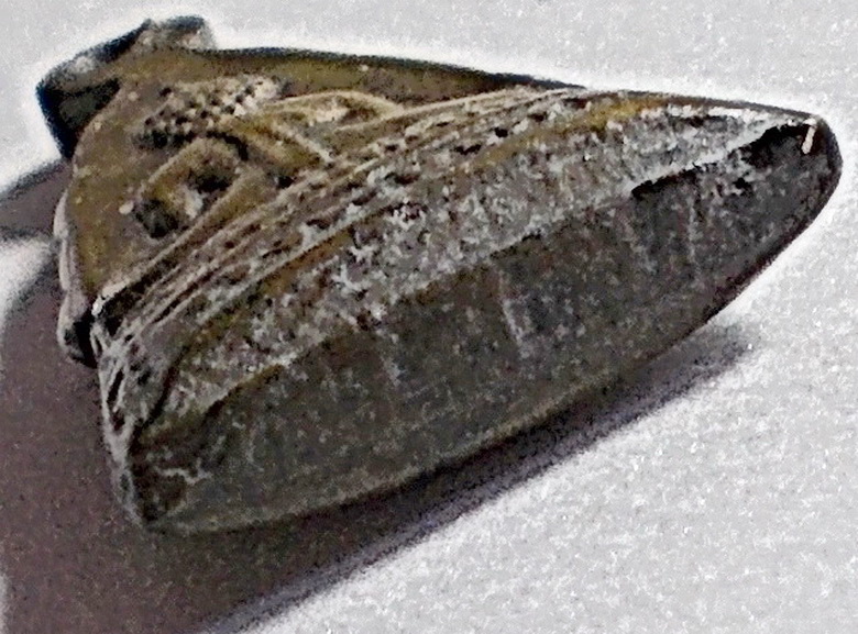 เหรียญหล่อชินราชหูในตัว ลพ.เพชร