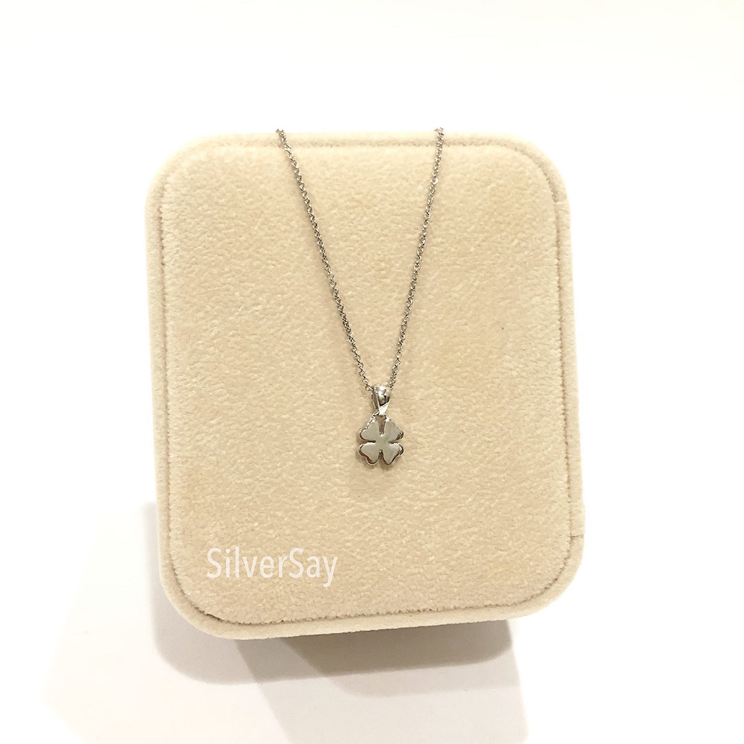 จี้ใบโคลเวอร์จิ๋ว Clover 4 แบบเกลี้ยง