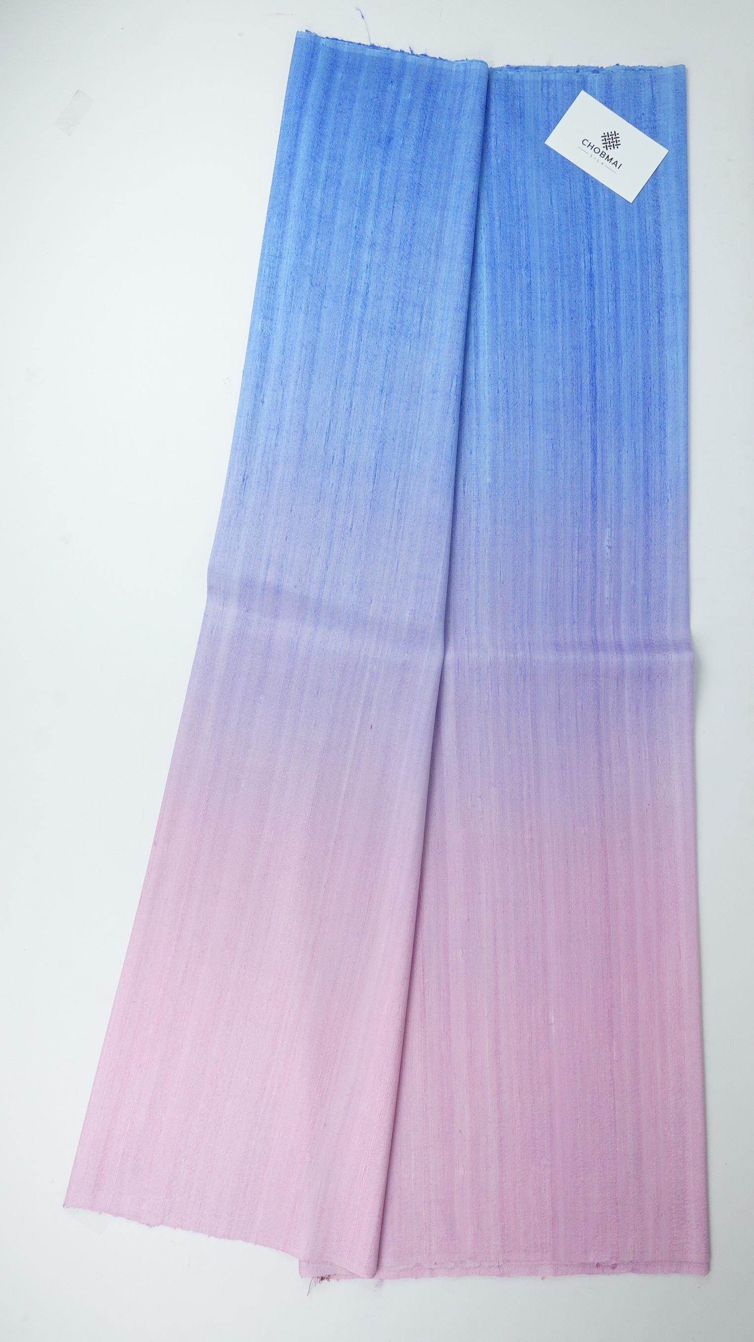 ผ้าไหมย้อมสไลด์สี ไหมบ้านทอมือ 2ตะกอสีฟ้าม่วง-สีชมพูโอรส เลือกขนาด รหัส BT-TT-022468516