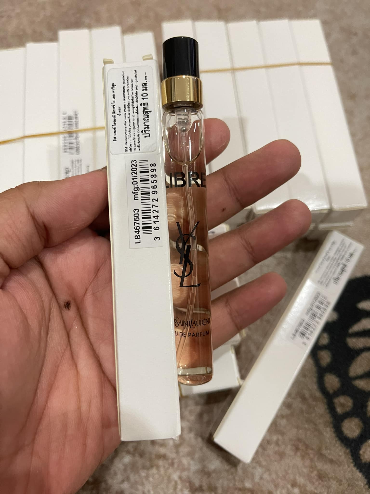 น้ำหอมจิ๋วมินิ YSL Libre EDP 10ml หัวสเปรย์ มีกล่องป้ายไทย ( Mini Perfume น้ำหอมขนาดพกพา) น้ำหอมจิ๋วมินิแบบทดลองแบบสเปรย์ พกพาก็สะดวกใช้ฉีดตามจุดชีพจร