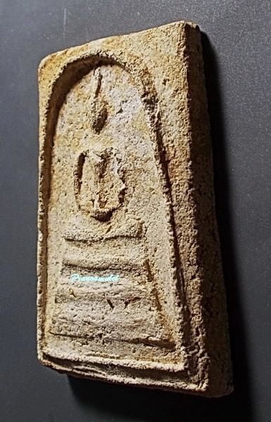 สมเด็จ กรุวัดกุฎีทอง อยุธยา พิมพ์ 3 ชั้น ฝังแผ่นทอง