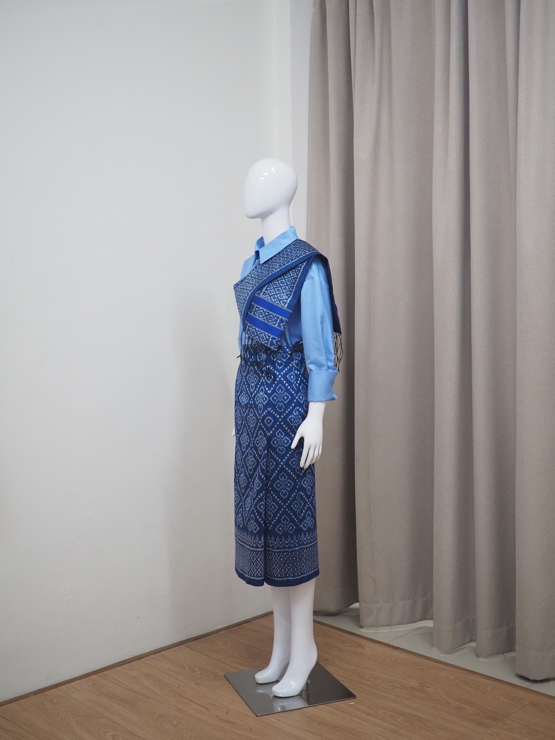 แบบตัด ผ้าถุง+ผ้าสไบ ตามแบบ (ไม่รวมผ้า) chobmai รหัส CUT-61-111767