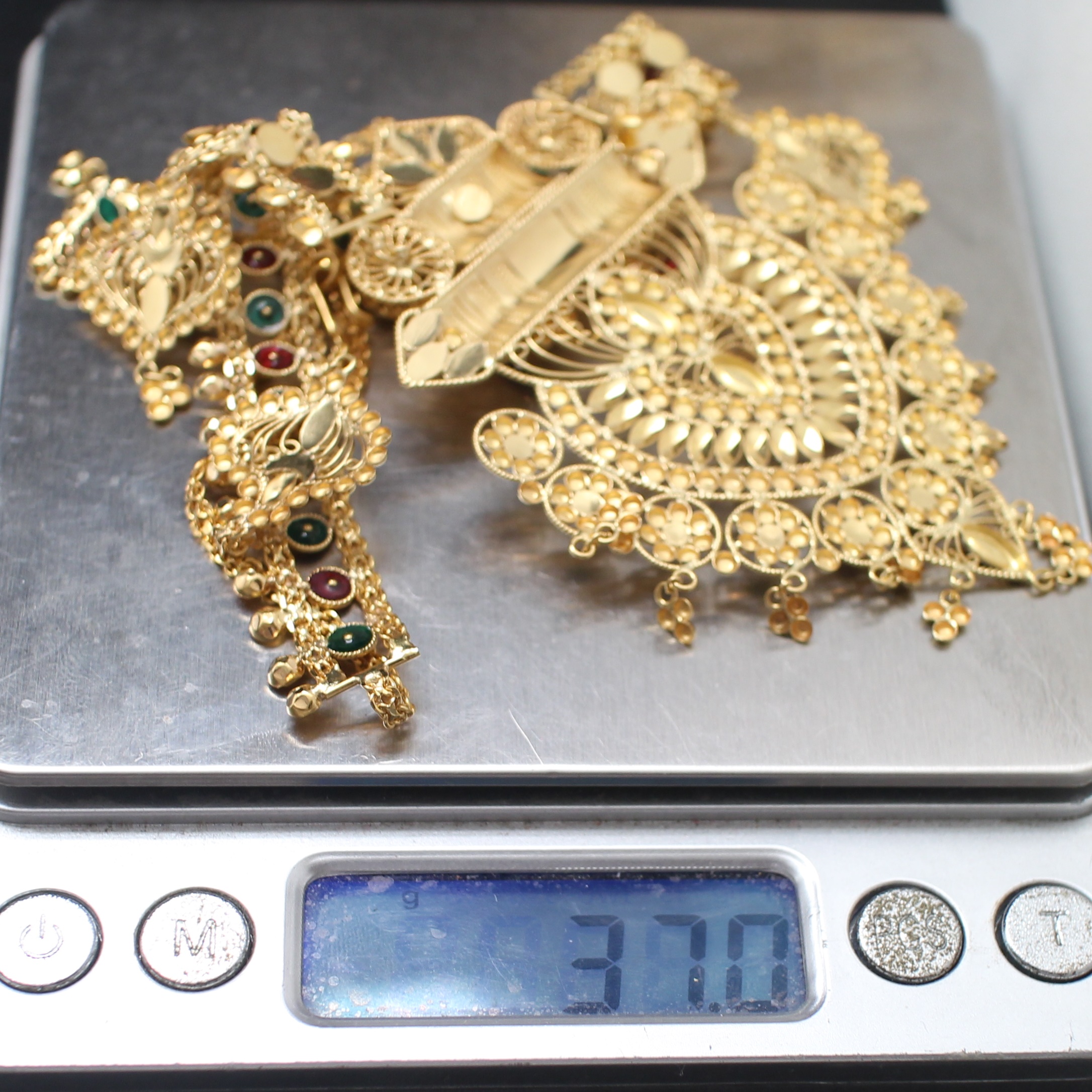 NL25053 สร้อยคอทองลงยาตุ้งติ้งพร้อมต่างหูเข้าเซท ทองแท้ 90% ต่างหูหนัก 15.2 กรัม สร้อยคอหนัก 37 กรัม ยาว 18 นิ้ว งานสวยมาก