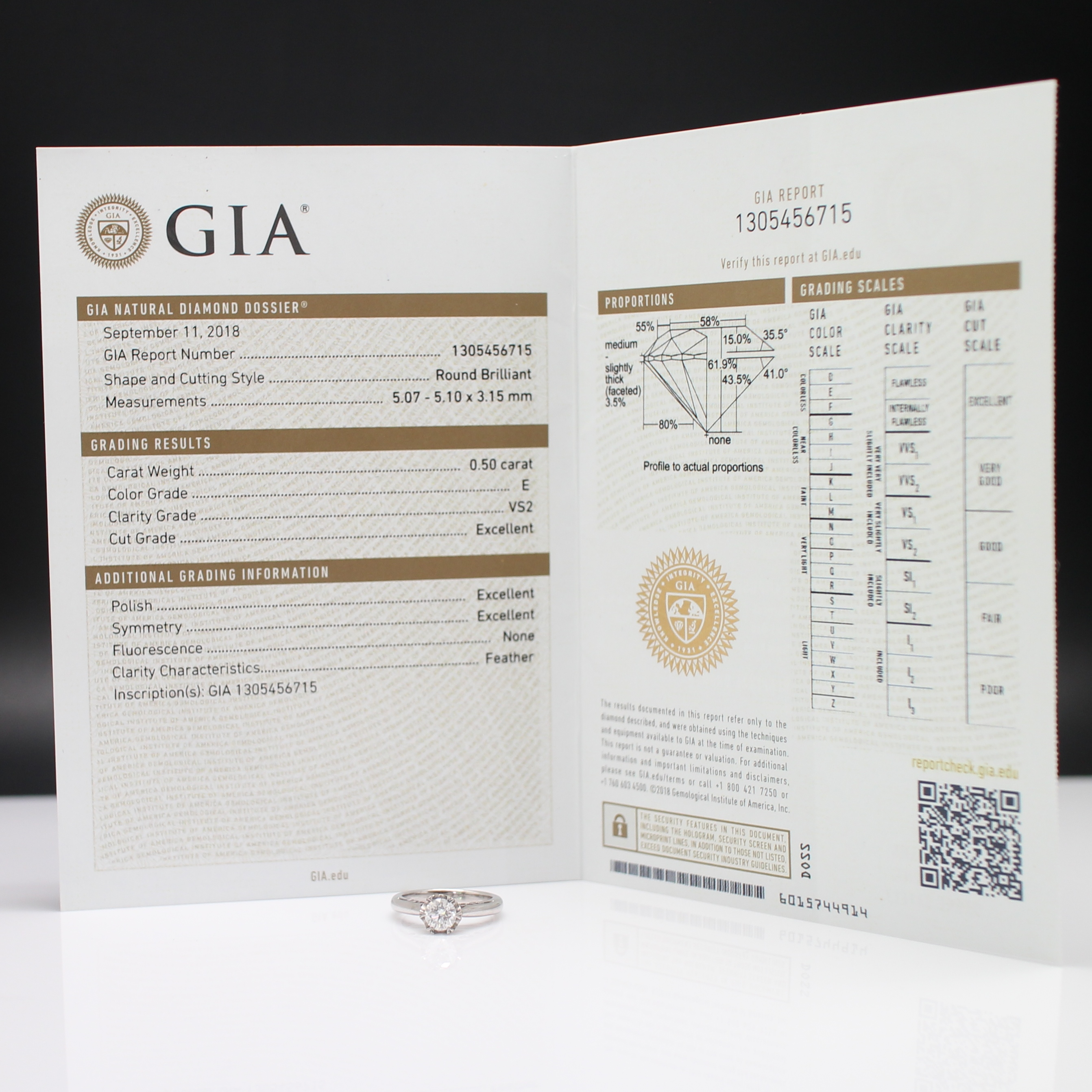 RG250080 แหวนเพชรชู 0.50 กะรัต มีเซอร์ GIA น้ำ E ,VS2 เพชรข้าง 0.02 กะรัต ทองแท้ 18k นน.รวม 3.5 กรัม ขนาดแหวน 46