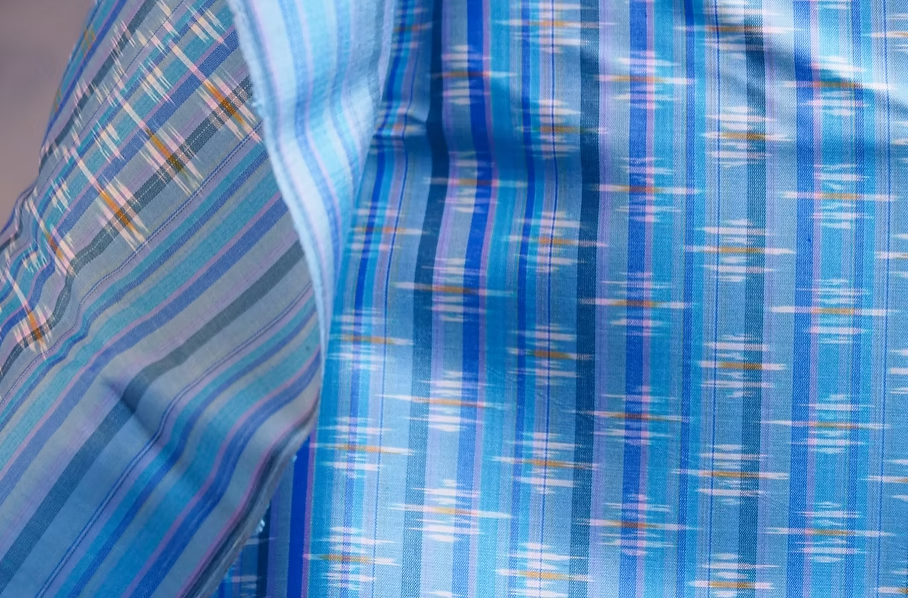 ซิ่น ผ้าไหมมัดหมี่ ผ้าไหมมัดหมี่ลายโคมห้ายืน สีฟ้า เลือกตามขนาด รหัส CISP-CT-100195