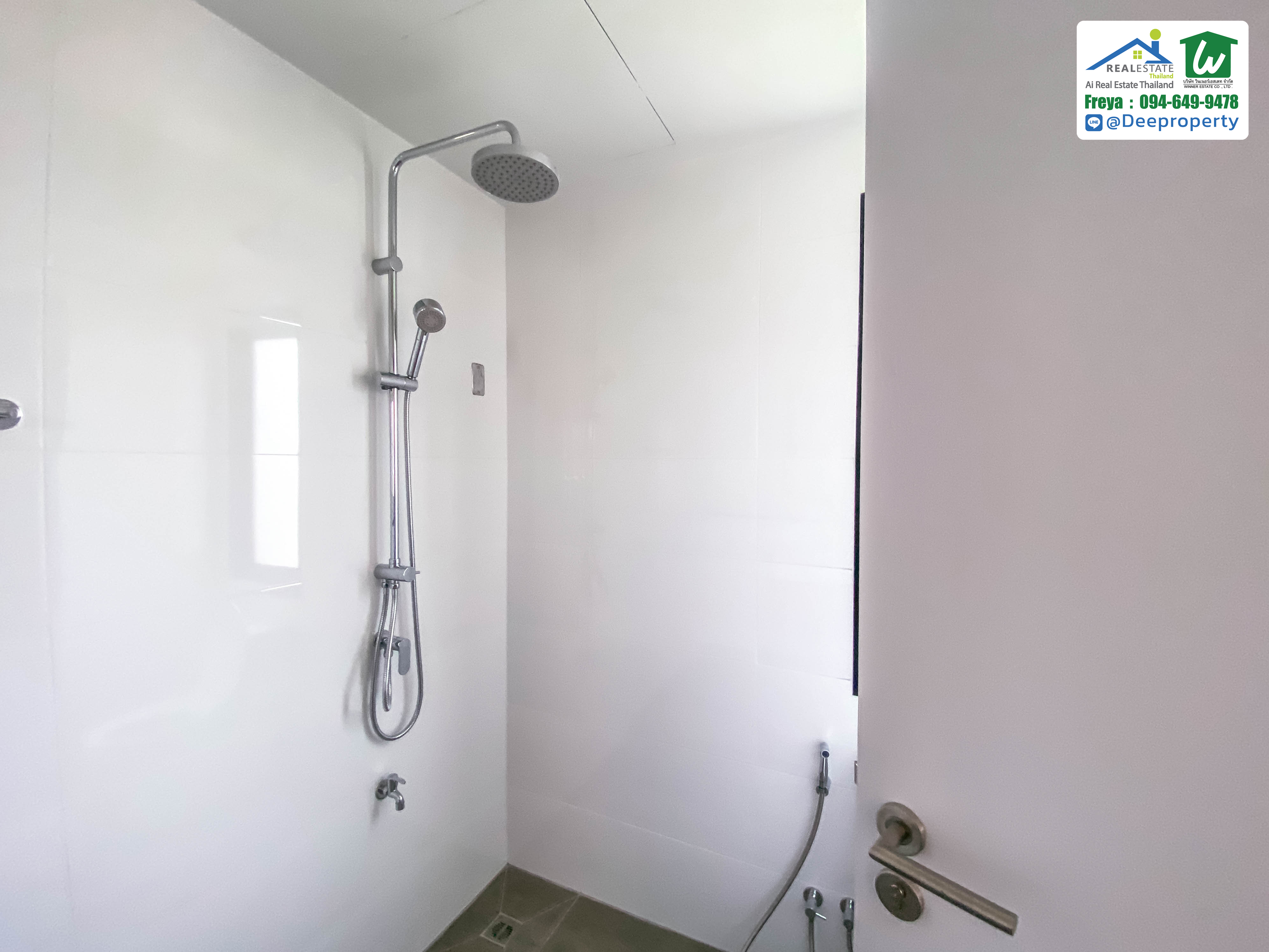 🏠✨ ขายโฮมออฟฟิศ BritLoft 3.5 ชั้น ดีไซน์ลอฟต์ โชคชัย4 ลาดพร้าว71 เหมาะอยู่อาศัยและทำออฟฟิศส่วนตัว!