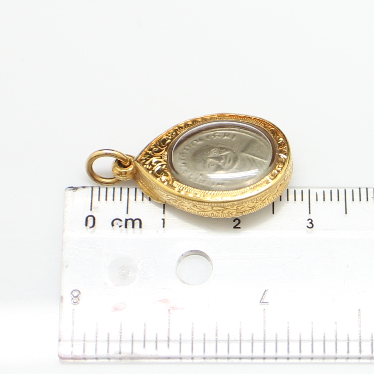 PD25319 จี้หลวงพ่อทวดวัดช้างไห้ กรอบทองแท้ 90% นน.รวม 4.84 กรัม