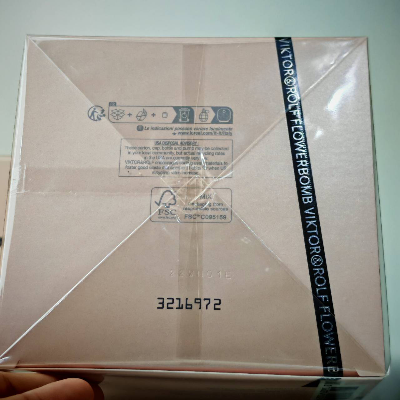 น้ำหอม VIKTOR & ROLF FLOWER BOMB EDP 100ML กล่องซีล