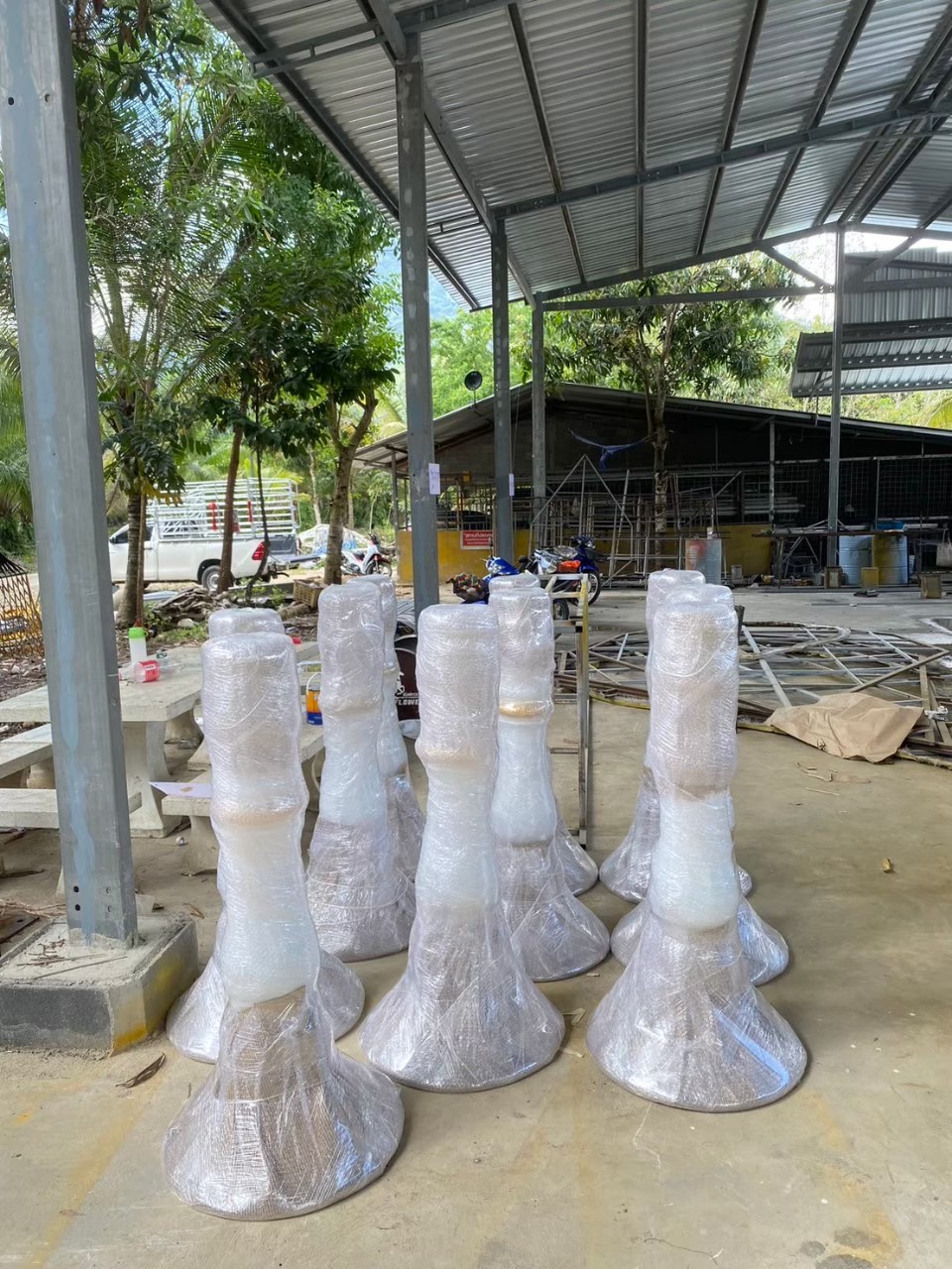 ผลงานเสาไฟประติมากรรม