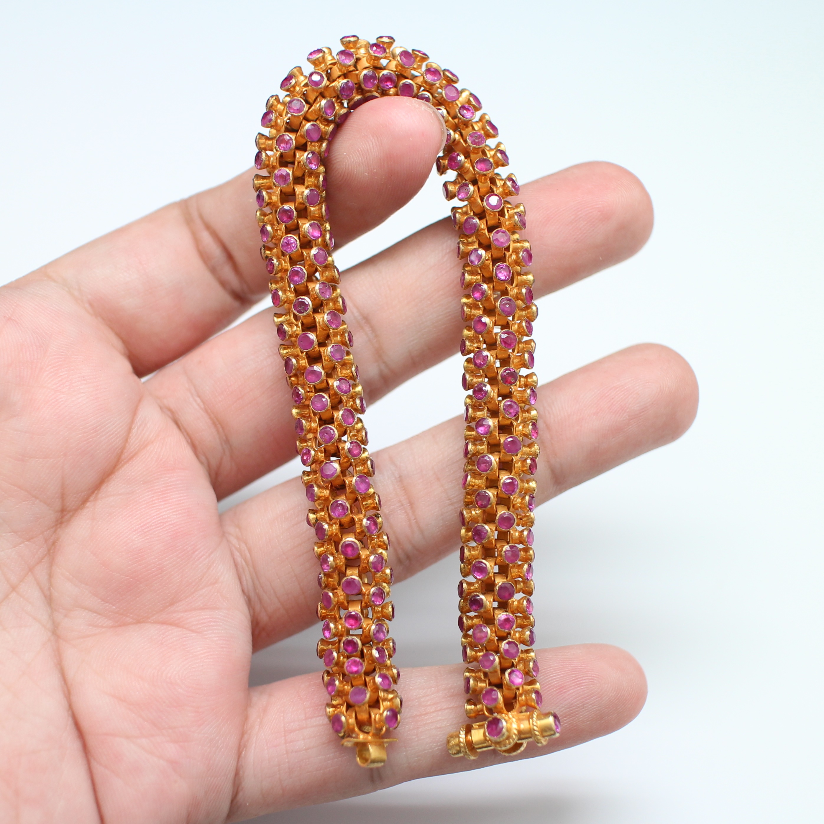 BL25196 สร้อยข้อมือทับทิมรอบเส้น แป้นเกลียว งานเก่า ทองแท้ 90% นน.รวม 46.4 กรัม ยาว 20.5 ซม.