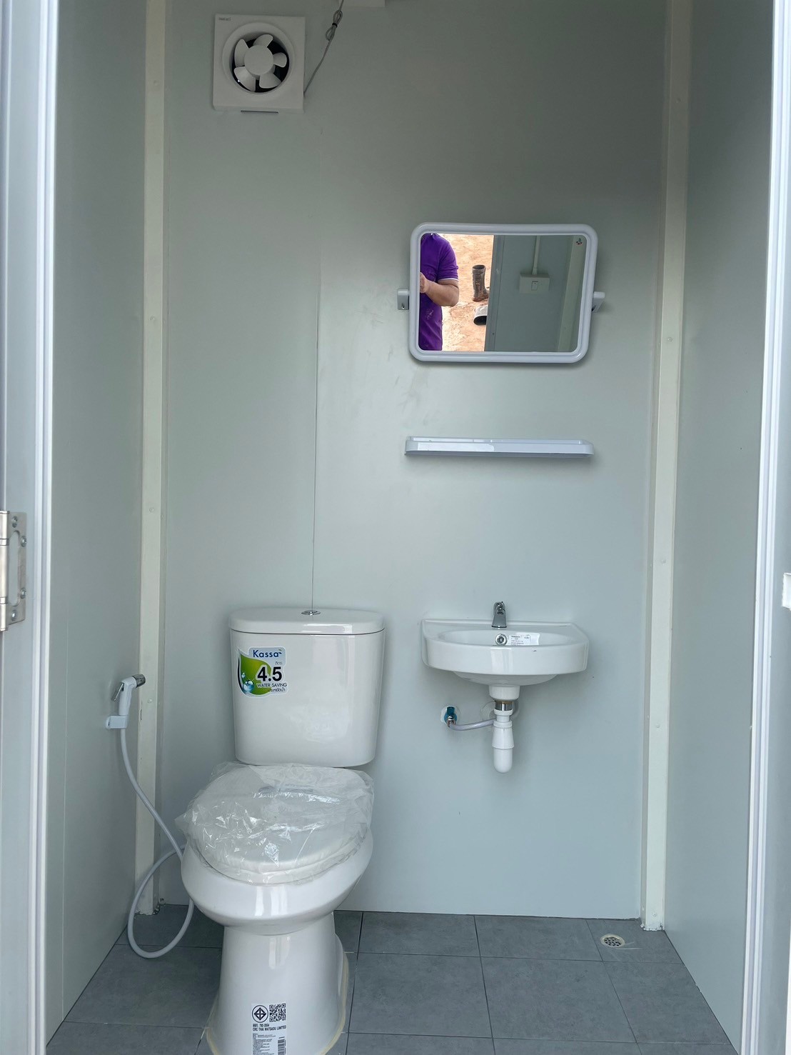 ห้องน้ำสำเร็จรูป ห้องน้ำเคลื่อนที่ 1.50x1.50x2.50 เมตร