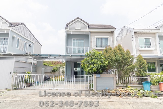 ขายบ้านแฝดใหม่! เดอะวิลเลจ แจ้งวัฒนะ-ติวานนท์ อารียา 39.8 ตร.วา บ้านเปล่า ไม่เคยเข้าอยู่