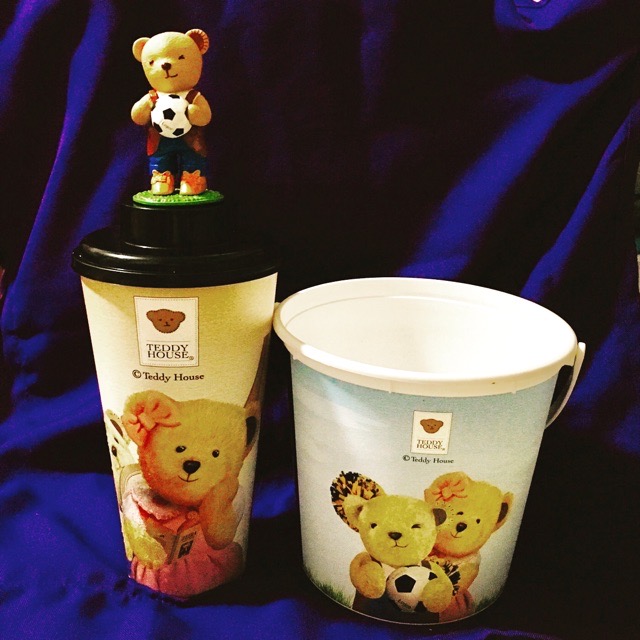 Teddy House Bucket & Glass Set (Boy) แก้วน้ำ และถังปอร์บคอร์น หมีเท็ดดี้ รุ่นลิมิเต็ด เอ็ดดิชั่น ผลิตขึ้นมาเนื่อง ในวาระพิเศษ