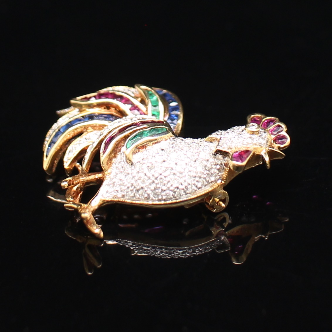 CL25047 เข็มกลัดไก่พลอยหลากสี ประดับเพชรแท้ 0.50 กะรัต ทองแท้ 18k นน.รวม 5.1 กรัม