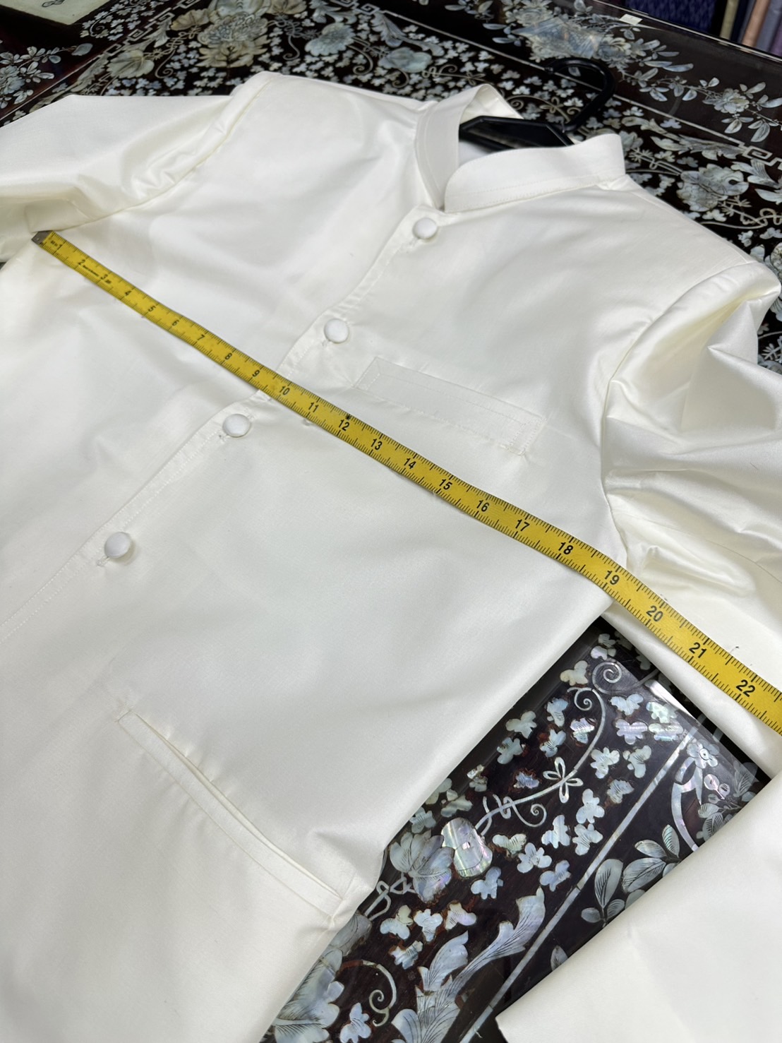 เสื้อสูทไหมคอพระราชทาน แขนยาว เนื้อเรียบ ไหมแท้ size S อก 38นิ้ว รหัส DM-ST-1213671