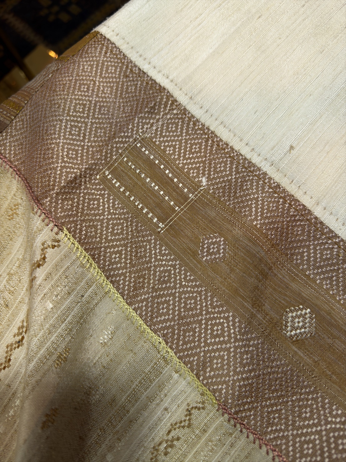 ซิ่นขิดไหม ต่อหัว ต่อเชิง ขนาด1x2เมตร สีเหลืองครีม รหัส R4F-155-1246819