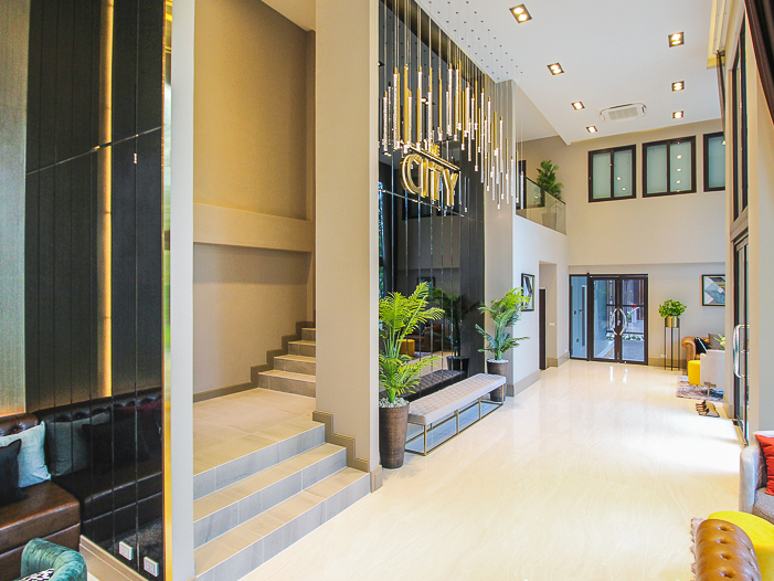 🏡 ให้เช่า บ้านเดี่ยว 3 ชั้น แต่งครบ พร้อมอยู่ สุดหรูสไตล์โมเดิร์น โครงการ The City เอกมัย-ลาดพร้าว กรุงเทพฯ.✨