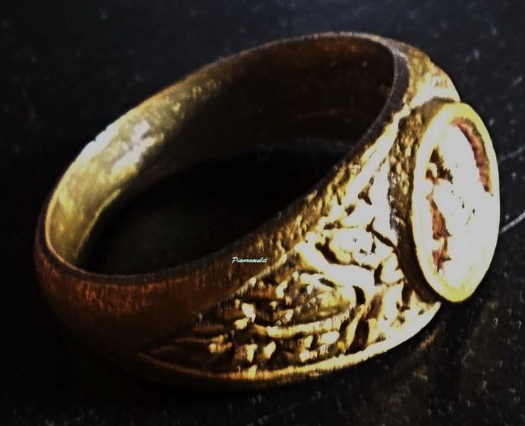 แหวน หลวงพ่อทบ วัดชนแดน ปี 17 เนื้อทองผสม มีโค๊ต 2 ตัว