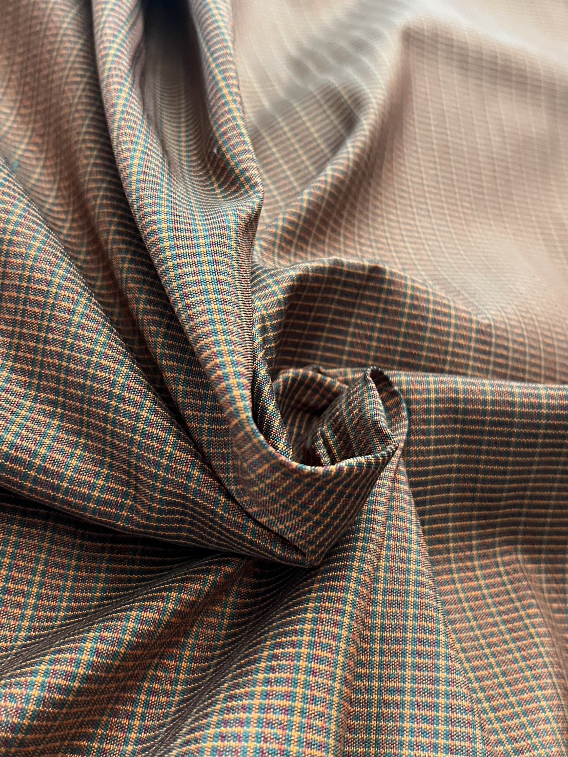 ผ้าไหมมัดหมี่ ไหมแท้ ลายอันลูยซีม สีน้ำตาล (ราคาต่อเมตร) รหัส CISP-119-11076810