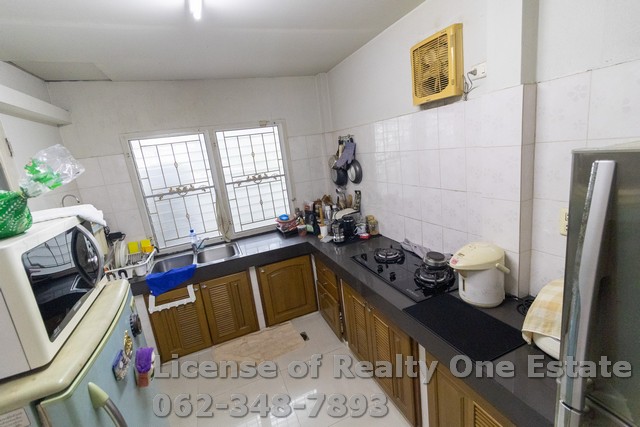 ขายบ้านเดี่ยว ม.โรยัลปาร์ควิลล์ สุวินทวงศ์ พร้อมเฟอร์นิเจอร์ไม้สักแท้ทั้งหลัง ราคาพร้อมโอน